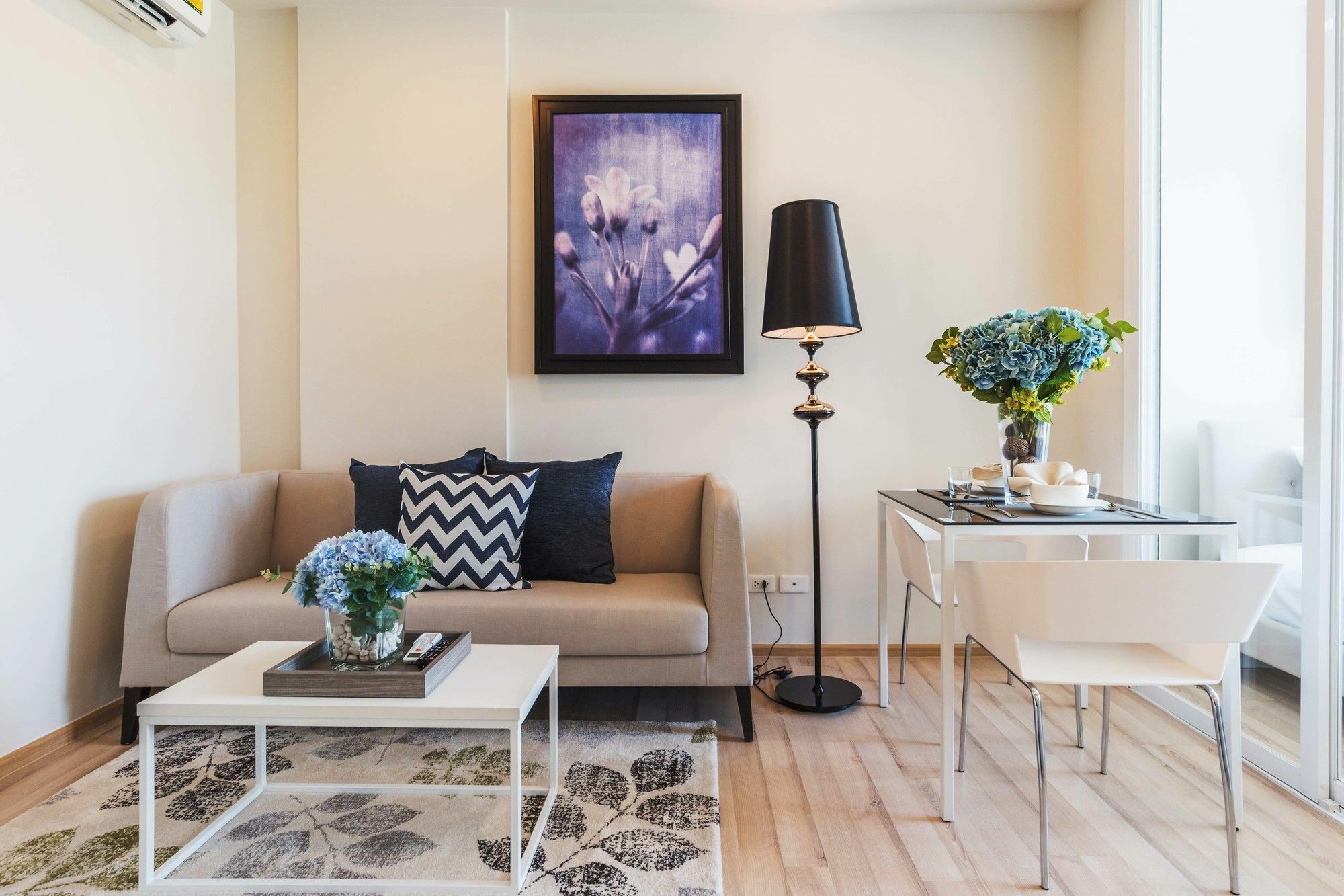 Favstay - The Base Downtown Phuket מראה חיצוני תמונה